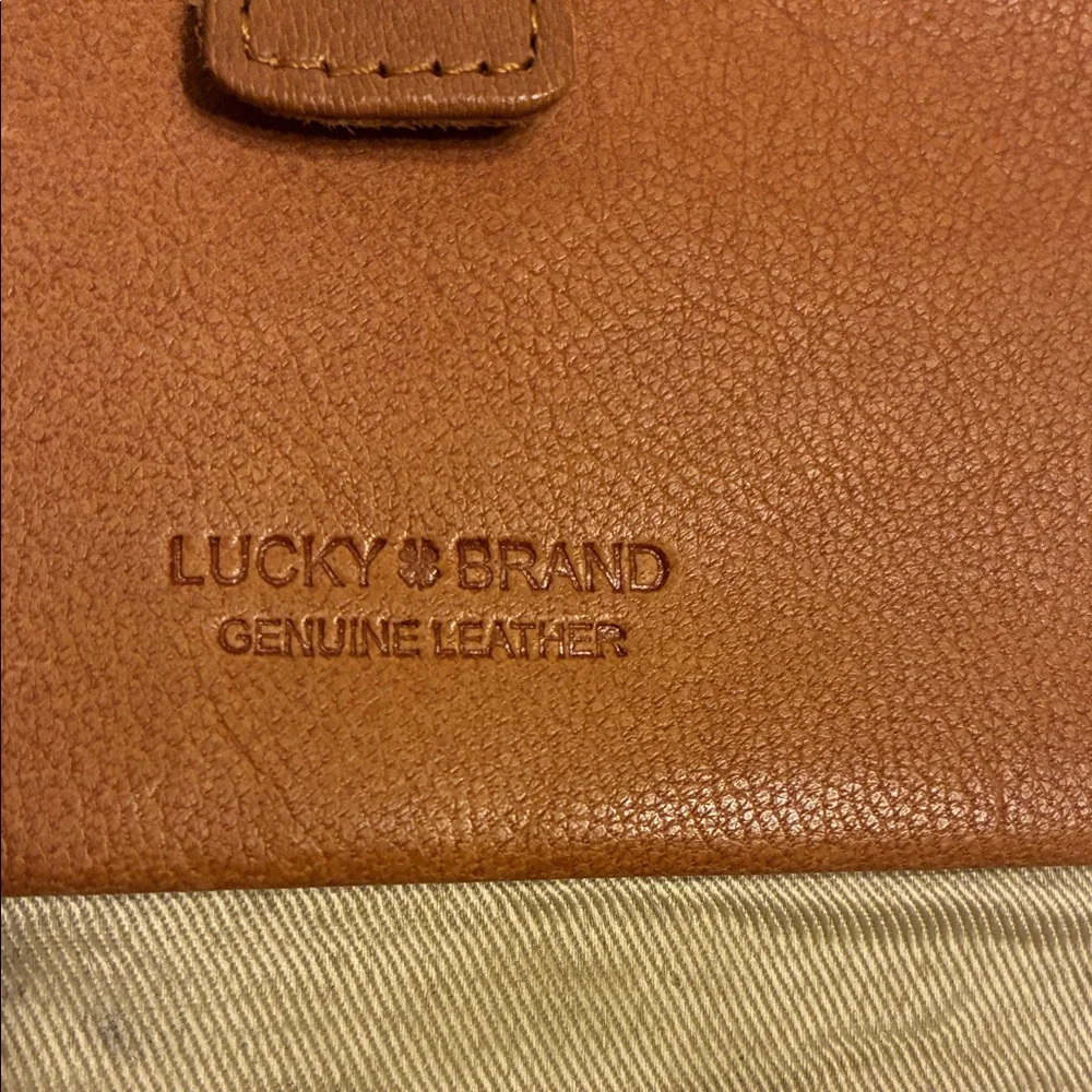 Lucky Brand‎ Brown Leather Wristlet